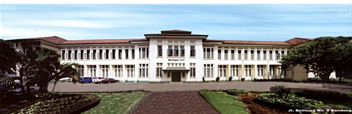 3 SMA Top: SMAN 3 Bandung, SMAN 3 Jakarta, SMAN 3 Semarang 