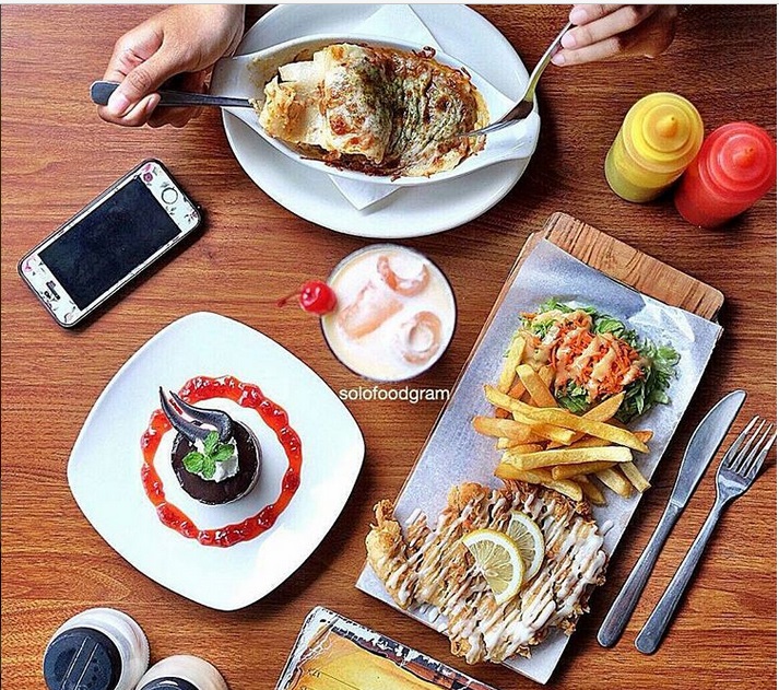 Rekomendasi Tempat Makan di Solo yang Hits dan Kekinian 